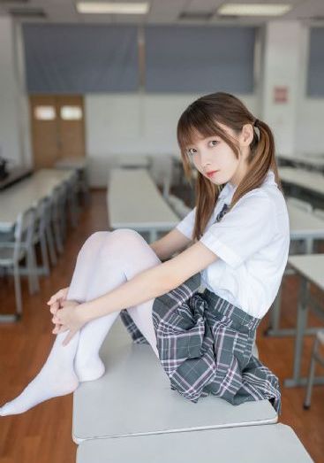 制服诱惑朱茵