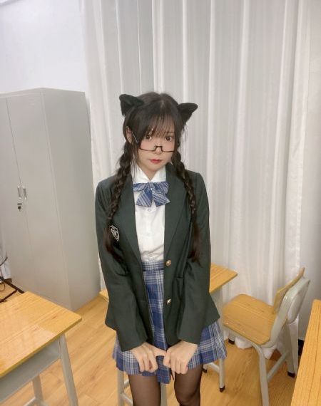中国bgmbgmbgm老太太70在线