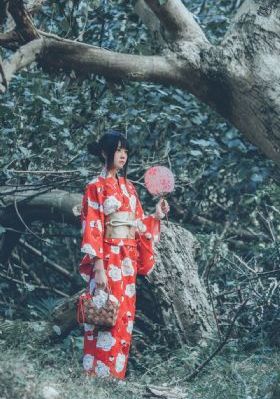年轻的妈妈在线播放