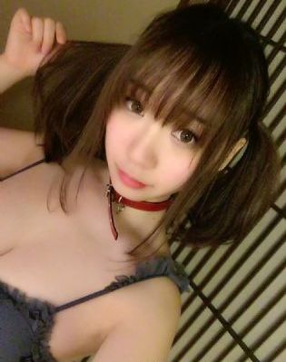 老头猛挺进小莹的体内在线观看