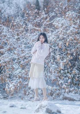 性瘾者娜娜的滥交日记免费观看